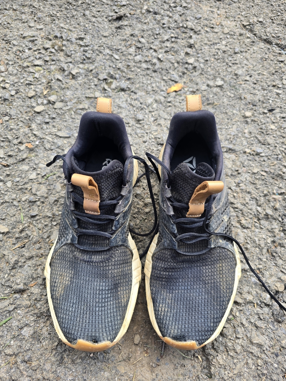 Comfortable WELL WORN Black and Tan Lightweight Athletic Sneakers